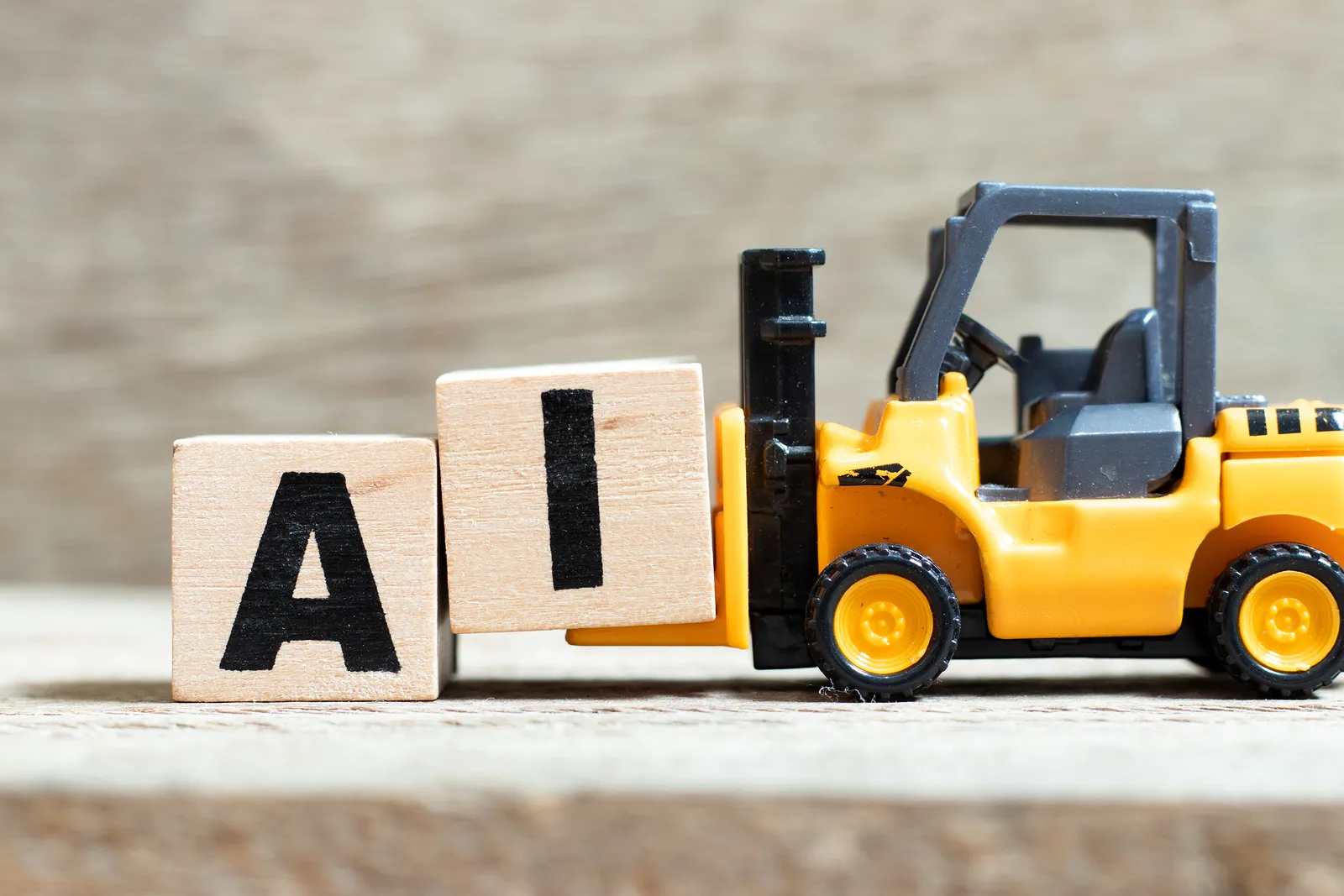 forklift delivering AI